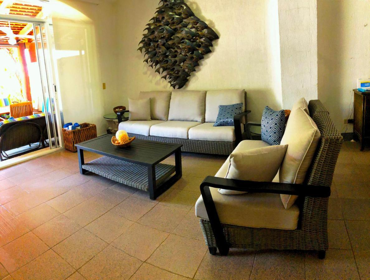 Casa Romantica De Playa Ixtapa  Extérieur photo